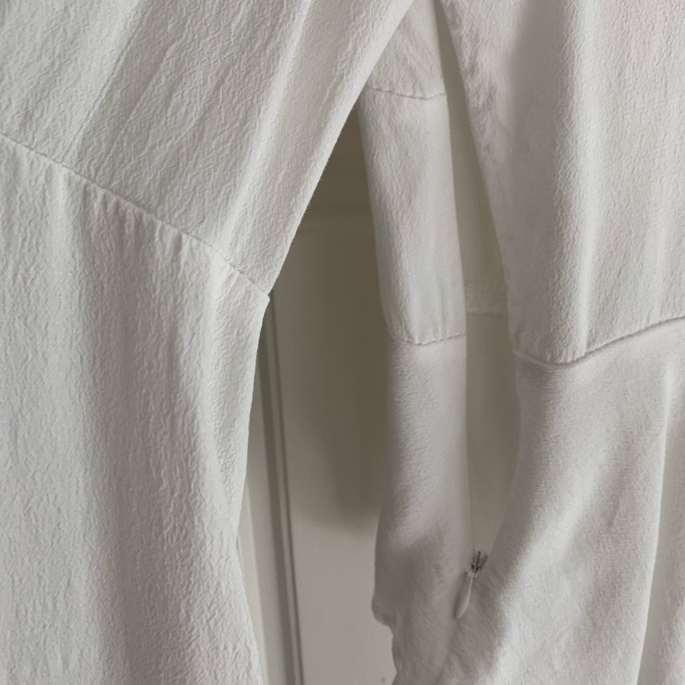 White balloon sleeve blouse - Picture 7 of 7